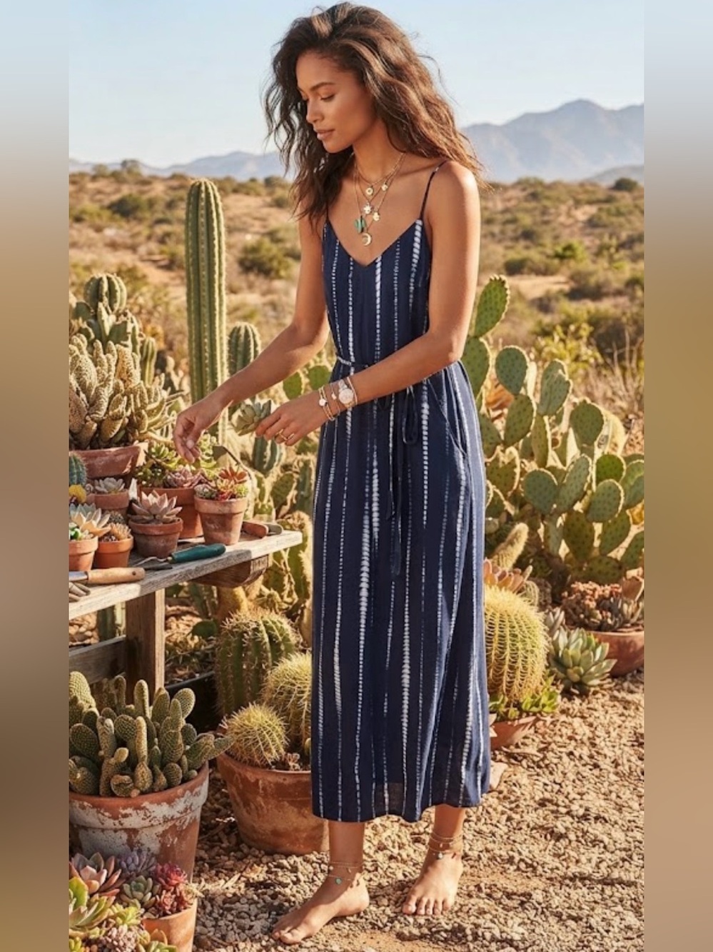 Navy Striped Spaghetti‑Strap Maxi w/ Pockets - Dress Banana Republic Size Small